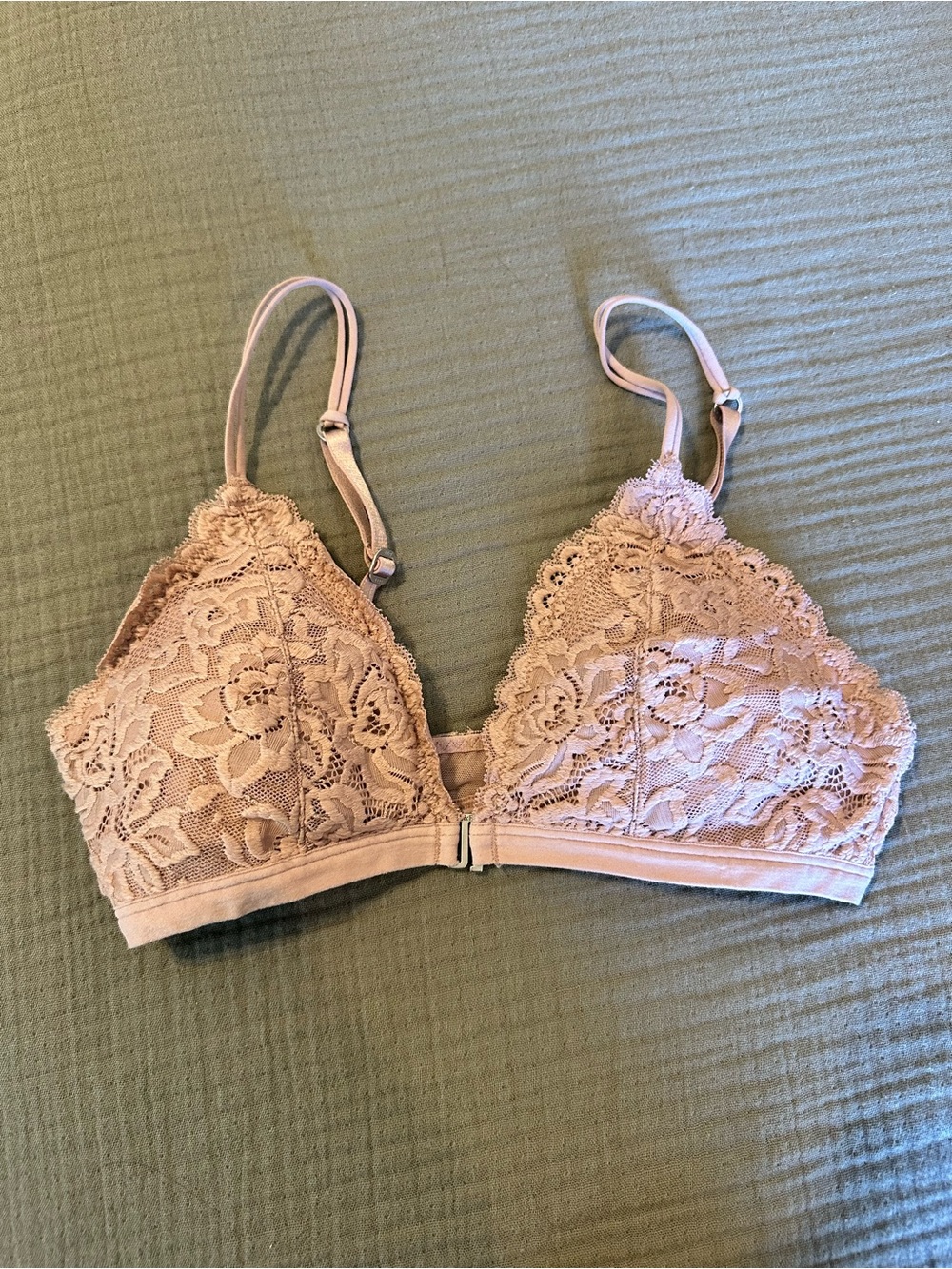 Abercrombie & Fitch Lace Bralette - Light Pink